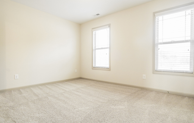 2 beds, 2.5 baths, 1,139 sqft, $1,465, Unit 143 Piedmont Pl-1