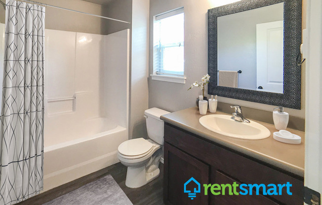 4939 POTTER PARK LOOP
