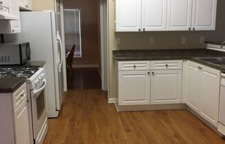 3 beds, 2 baths, $2,095