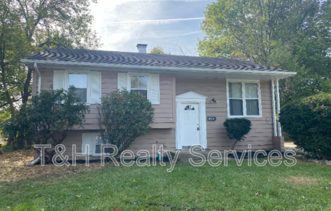 3807 MONICA CT