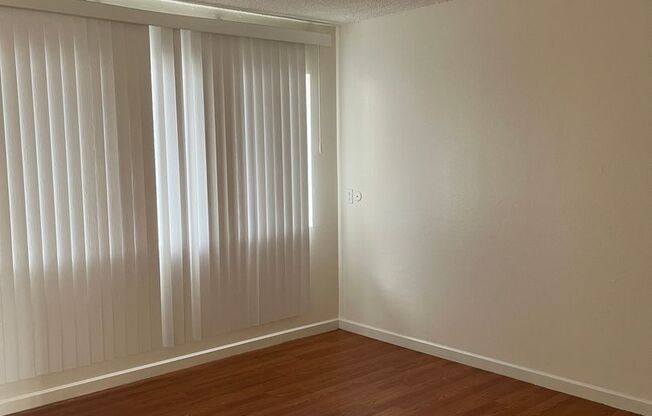 13921 YUKON LP