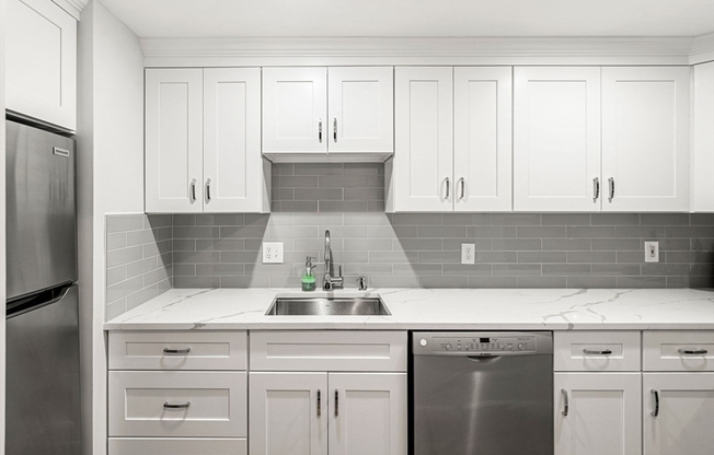 2 Clarendon St 606