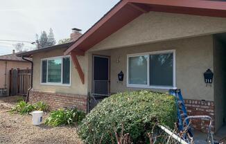 712 Sierra Vista Ave