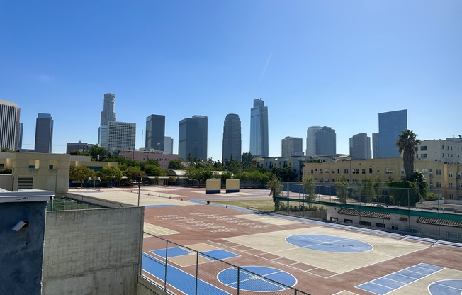 1454 W 3 ST