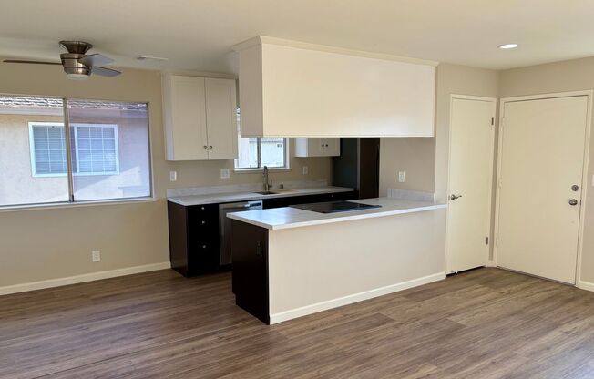 2 beds, 1 bath, $2,995, Unit # 4