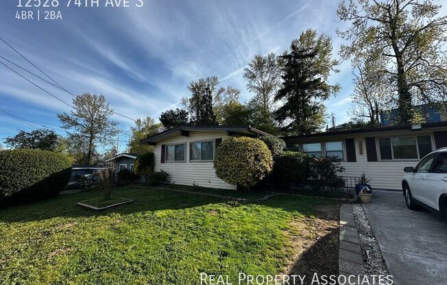12528 74 AVE S