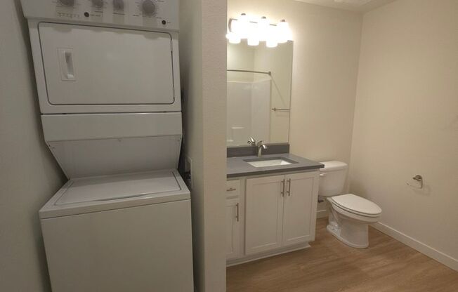 1 bed, 1 bath, 655 sqft, $1,545, Unit 214
