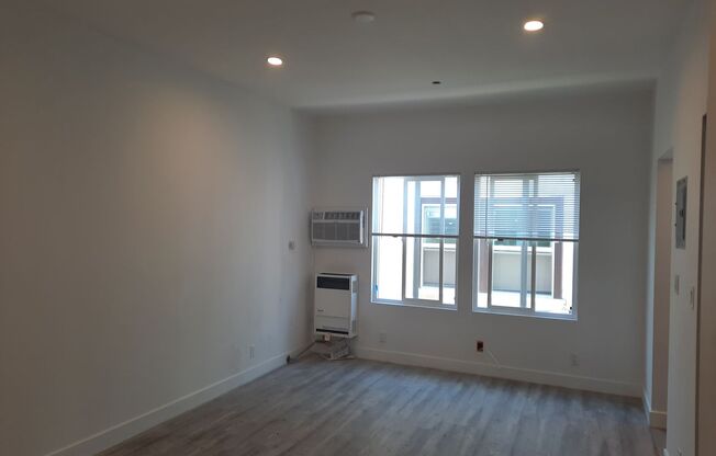1331 Albany St.