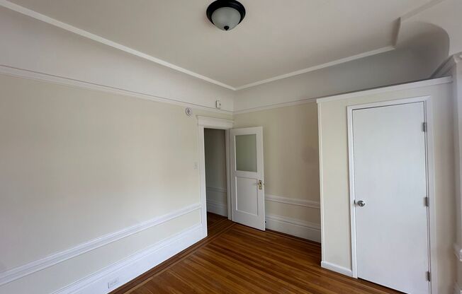 030 (410-2 15th Ave/5059 Geary)