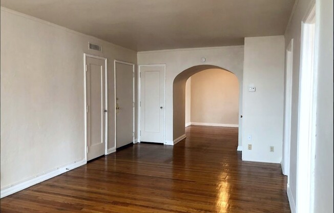 1 bed, 1 bath, 750 sqft, $760