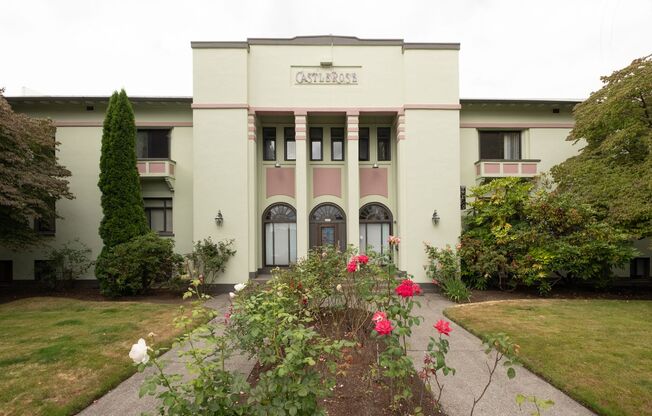 CASTLE ROSE APARTMENTS (BALM05)