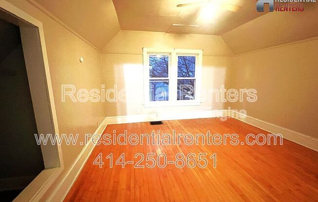 234 N 37 ST