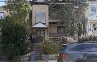 1525 Beechview Avenue