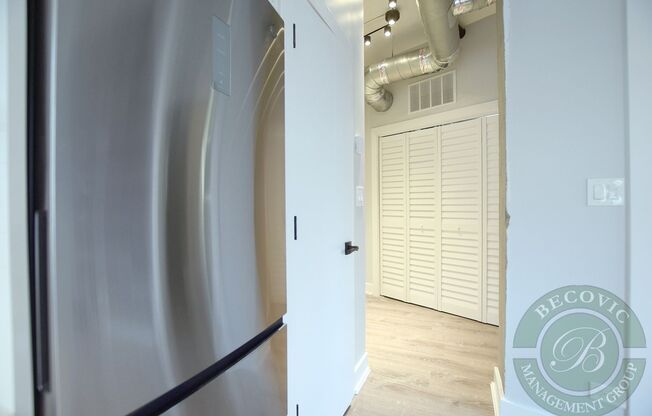 Studio, 1 bath, 280 sqft, $1,475, Unit 112