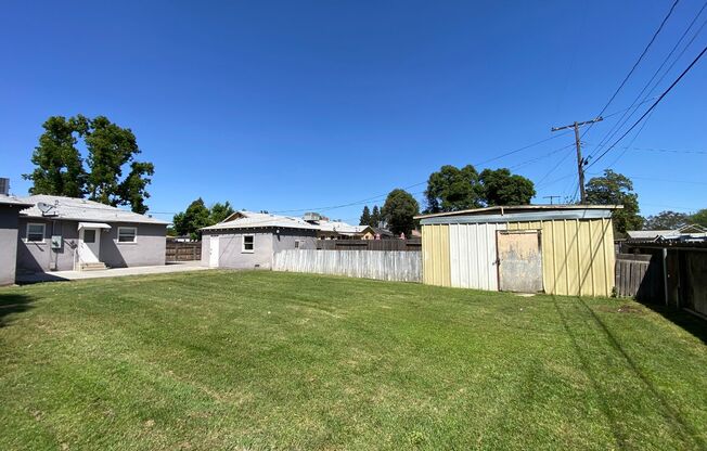Charming Home in Tulare Available Now!!
