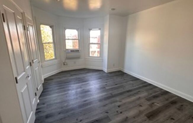 5036 Walnut Street