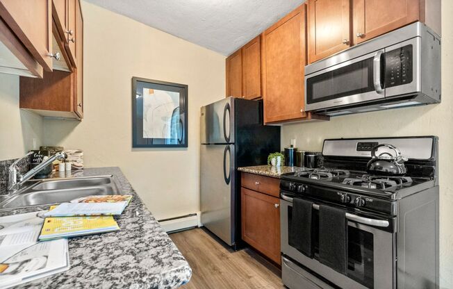1 bed, 1 bath, 800 sqft, $1,249, Unit 05-308