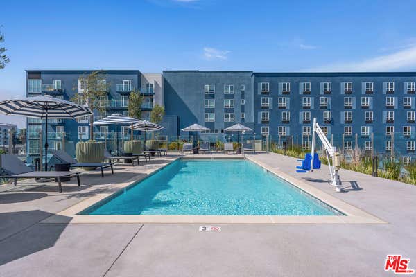 Studio, 1 bath, 537 sqft, $2,300, Unit 822