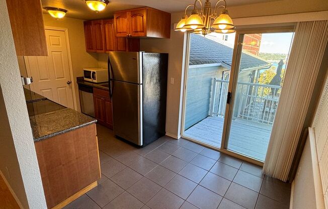 2 beds, 2 baths, $1,800