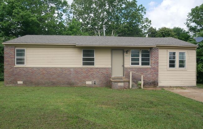 5057 Gill Rd, Memphis TN