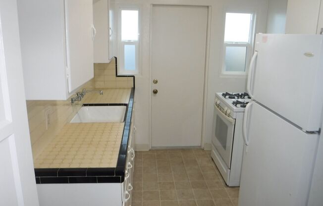 1 bed, 1 bath, $2,150, Unit 3808