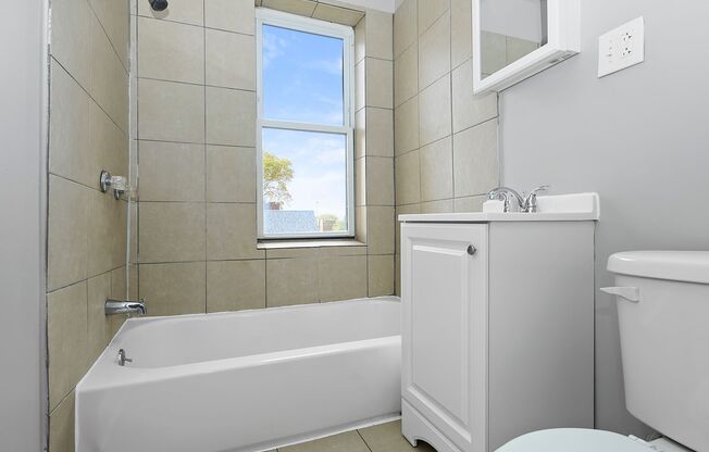 1215 - 1219 E 72nd St