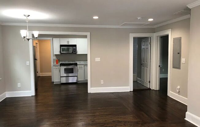 4 Bed 2 Bath in Atlanta!