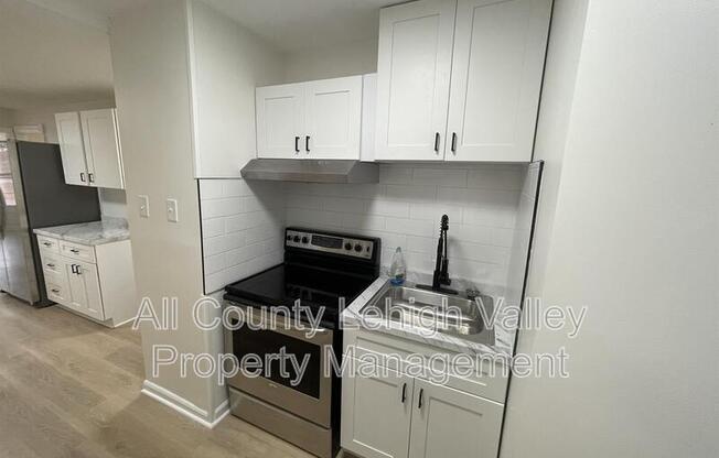 603 N 9 ST