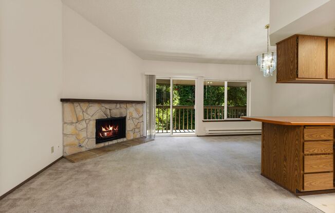 1 bed, 1 bath, 700 sqft, $1,645, Unit 35