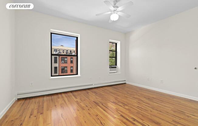 535 W 142 ST
