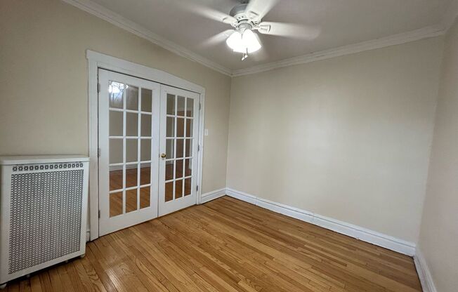 2 beds, 1 bath, 950 sqft, $1,750, Unit 3902-1A