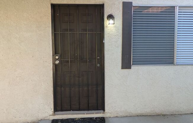 REMODELED 2 BEDROOM FOURPLEX UNIT