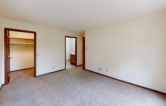 2 beds, 2 baths, 1,000 sqft, $1,780, Unit 7709CD
