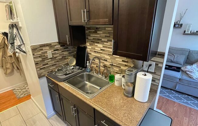 1 bed, 1 bath, $1,925, Unit 254