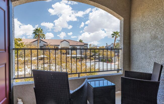 1 bed, 1 bath, $1,600, Unit Building 1 - second floor