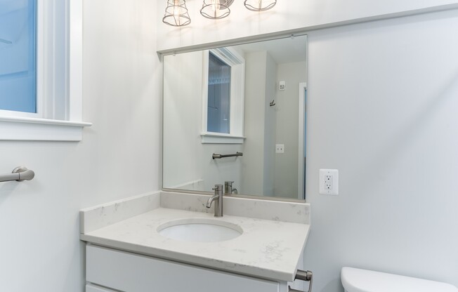 1 bed, 1.5 baths, 663 sqft, $1,775, Unit 105