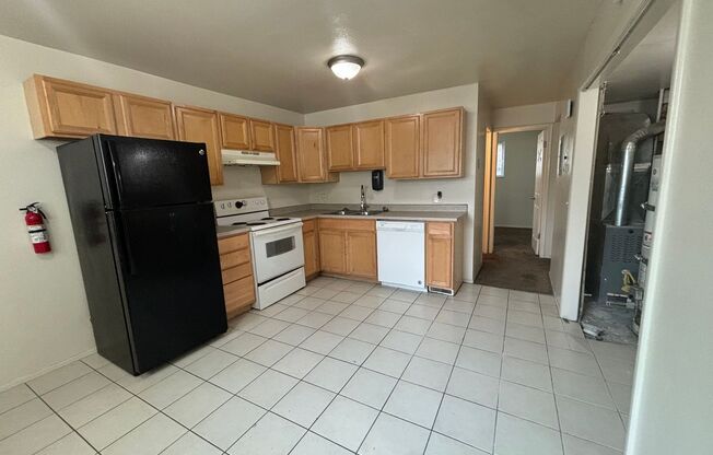 1784 W 400 N - 4 PLEX