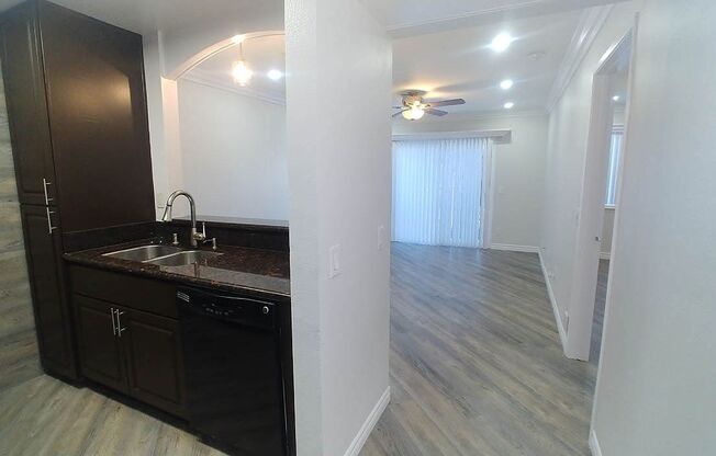 1 bed, 1 bath, 650 sqft, $1,995, Unit 207
