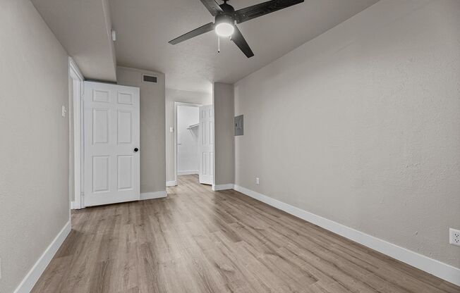 1 bed, 1 bath, 495 sqft, $1,275, Unit 216
