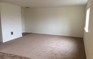 2 beds, 2 baths, 958 sqft, $1,725, Unit 317B