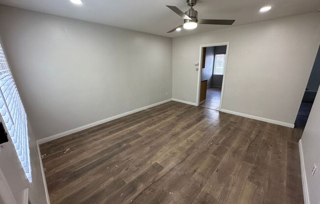 2 beds, 1 bath, $2,395, Unit 2852