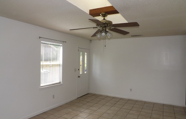 2 beds, 2 baths, $1,500