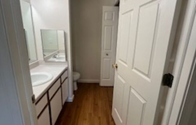 2 beds, 2 baths, 1,080 sqft, $1,209, Unit 40