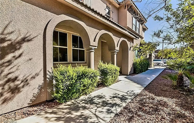 2 Bed, 2.5 bath Townhome for rent in the heart of Summerlin