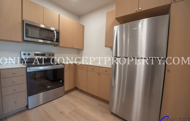 2 beds, 2 baths, 800 sqft, $2,299, Unit 1-208