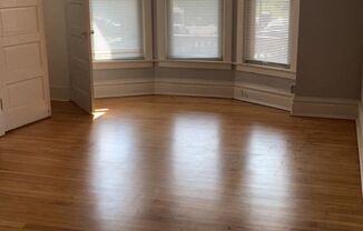 1 bed, 1 bath, 592 sqft, $850, Unit 2