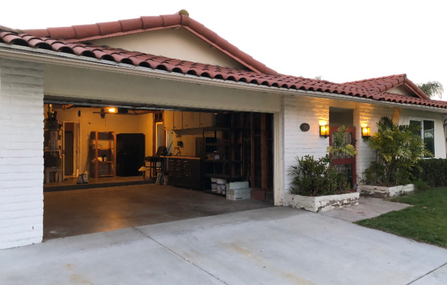 3962 MT ALBERTINE WAY