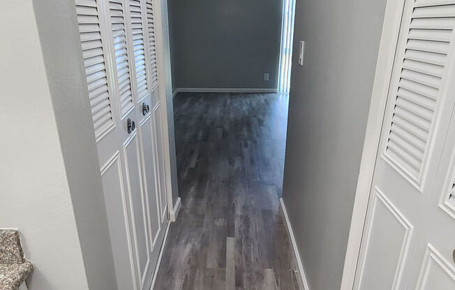 2 beds, 2 baths, 980 sqft, $1,949