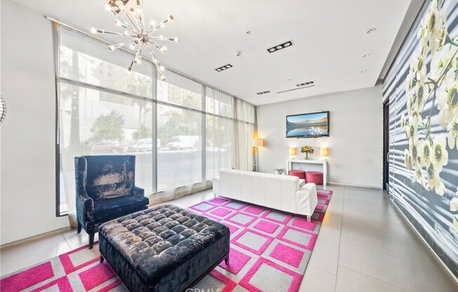 3 beds, 2 baths, 1,610 sqft, $8,000, Unit 612