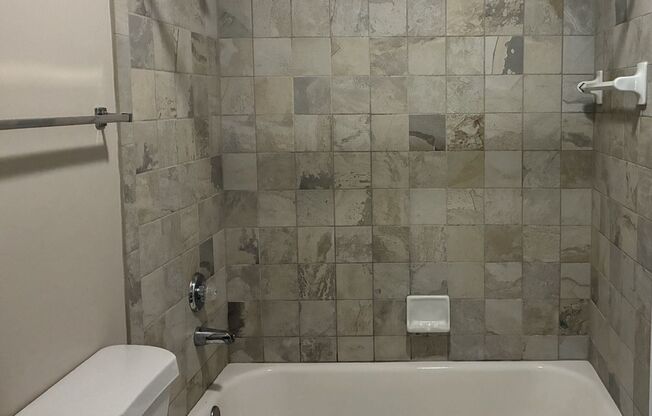 2 beds, 2 baths, 1,068 sqft, $1,717, Unit 1210TrF